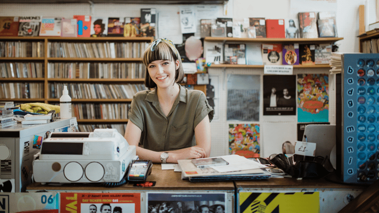 Owner's Draw vs. Salary: How to Pay Yourself as a Business Owner