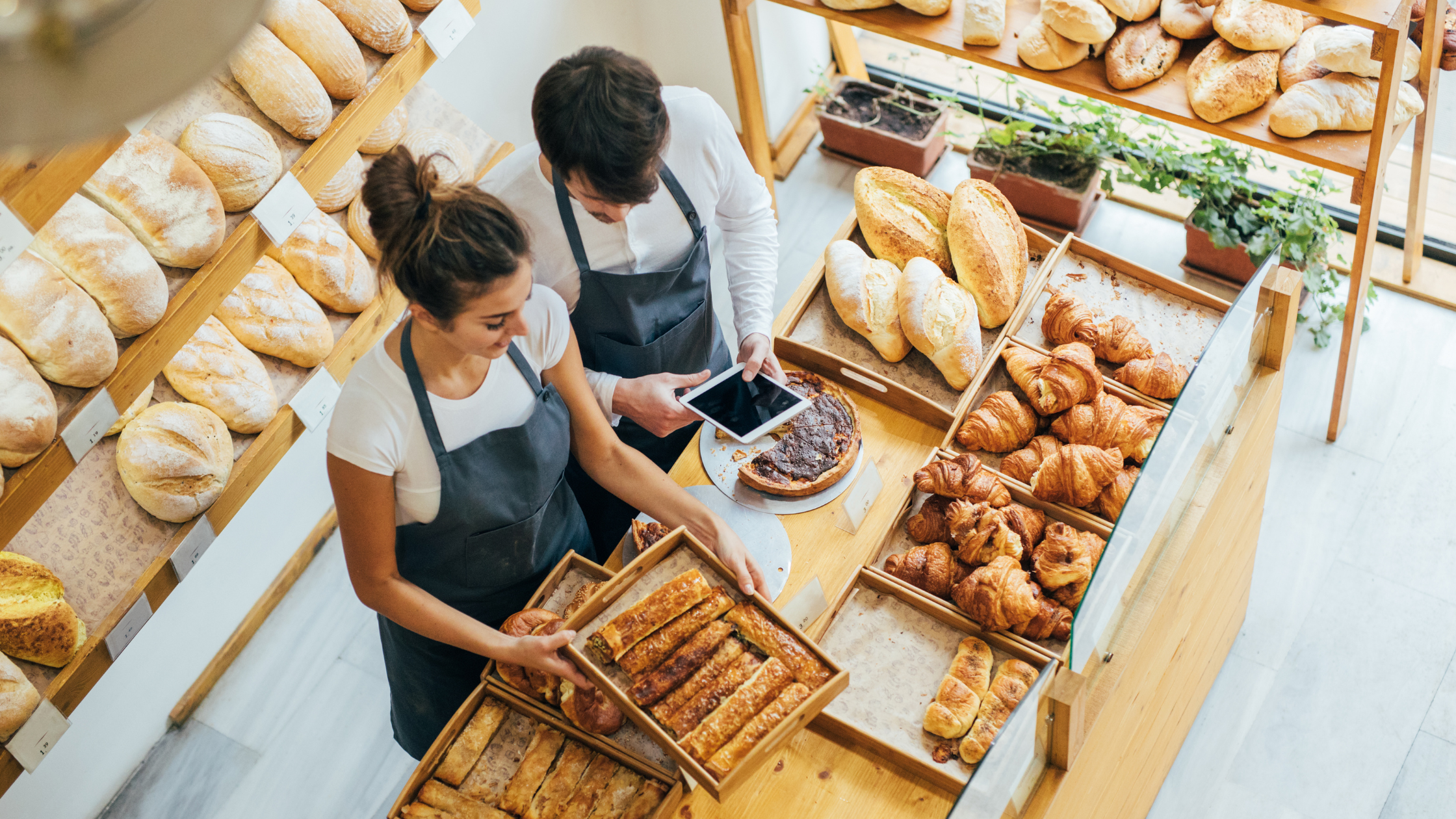 Crowdfunding Loans for Small Businesses | Bakery owners