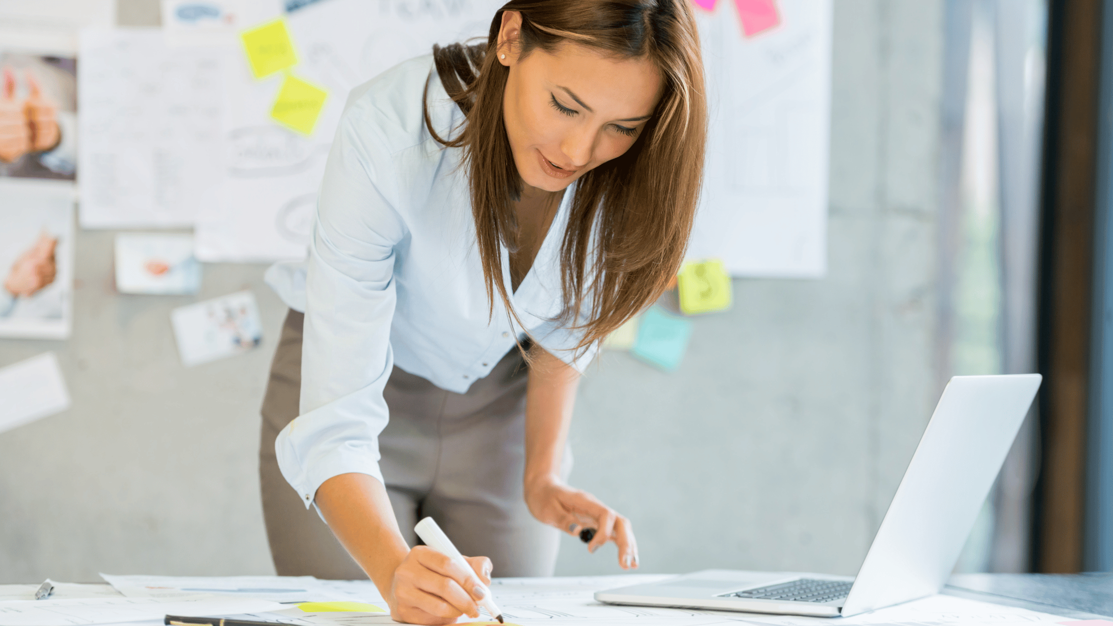 Different Types of Business Structures to Consider For a New Business | Woman business planning
